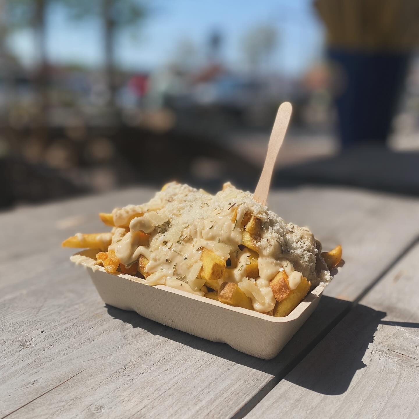 Patatje truffel parmezaan